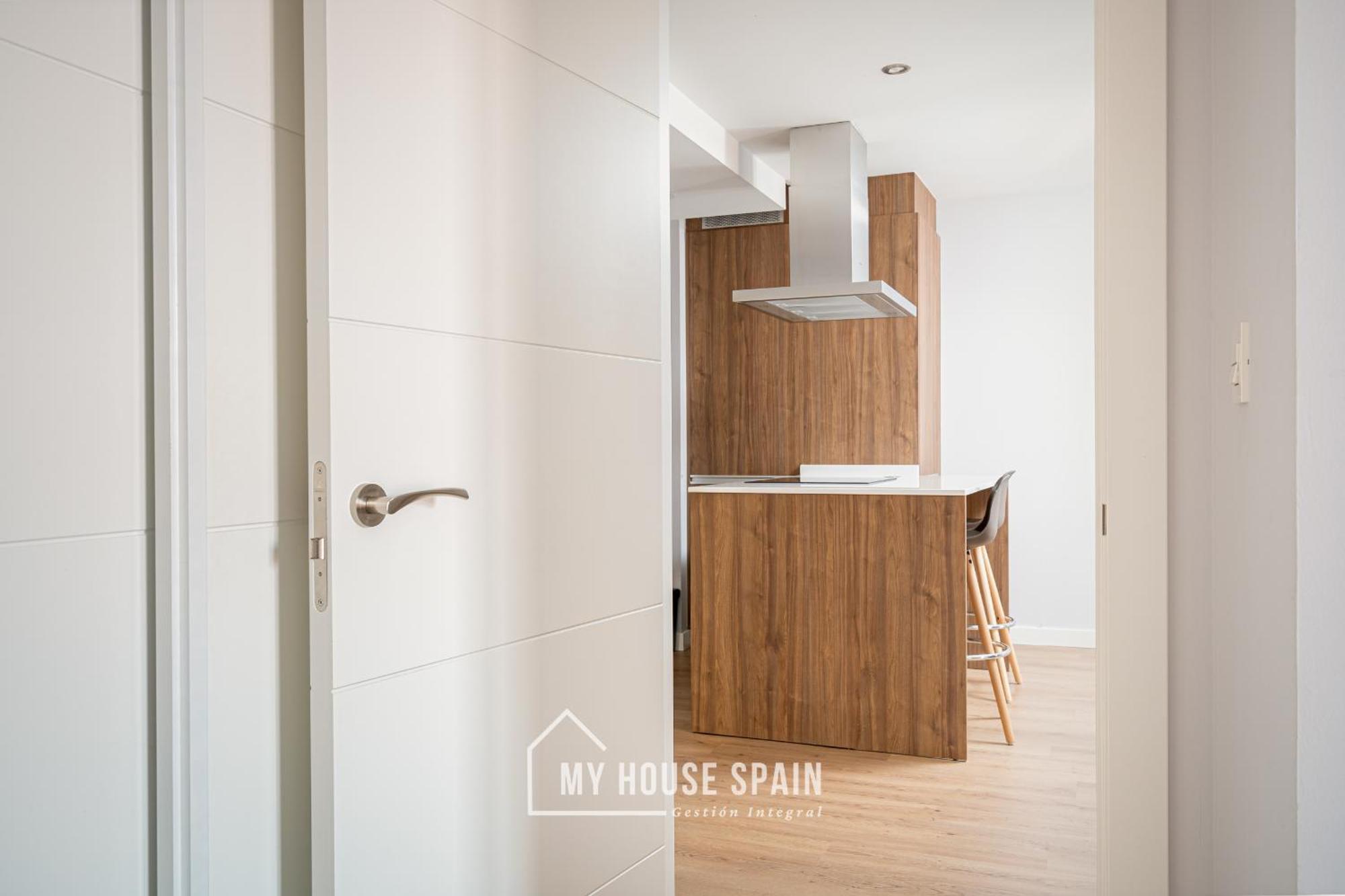 Myhousespain - Nuevo Apartamento En El Centro 기욘 외부 사진