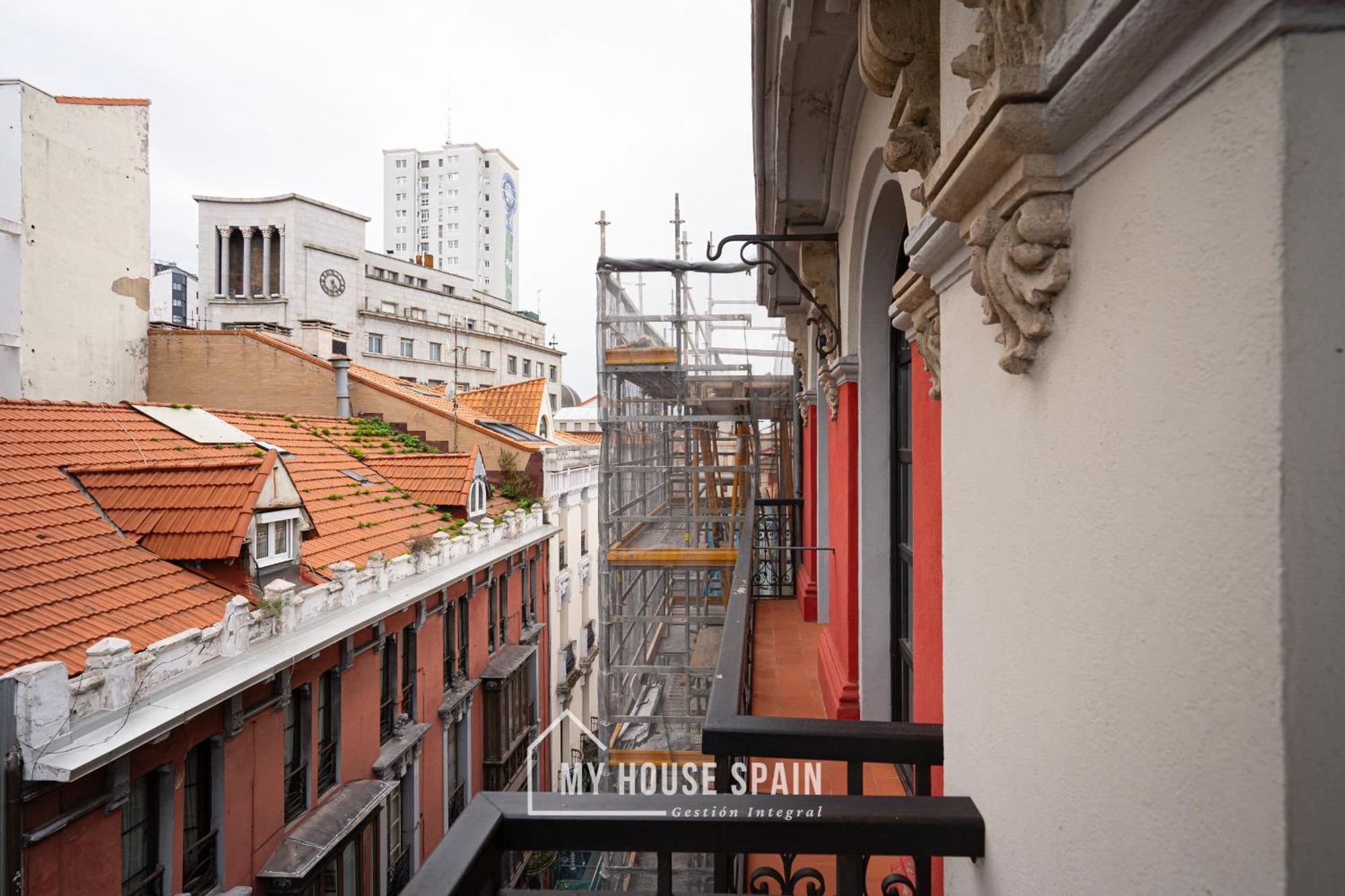 Myhousespain - Nuevo Apartamento En El Centro 기욘 외부 사진