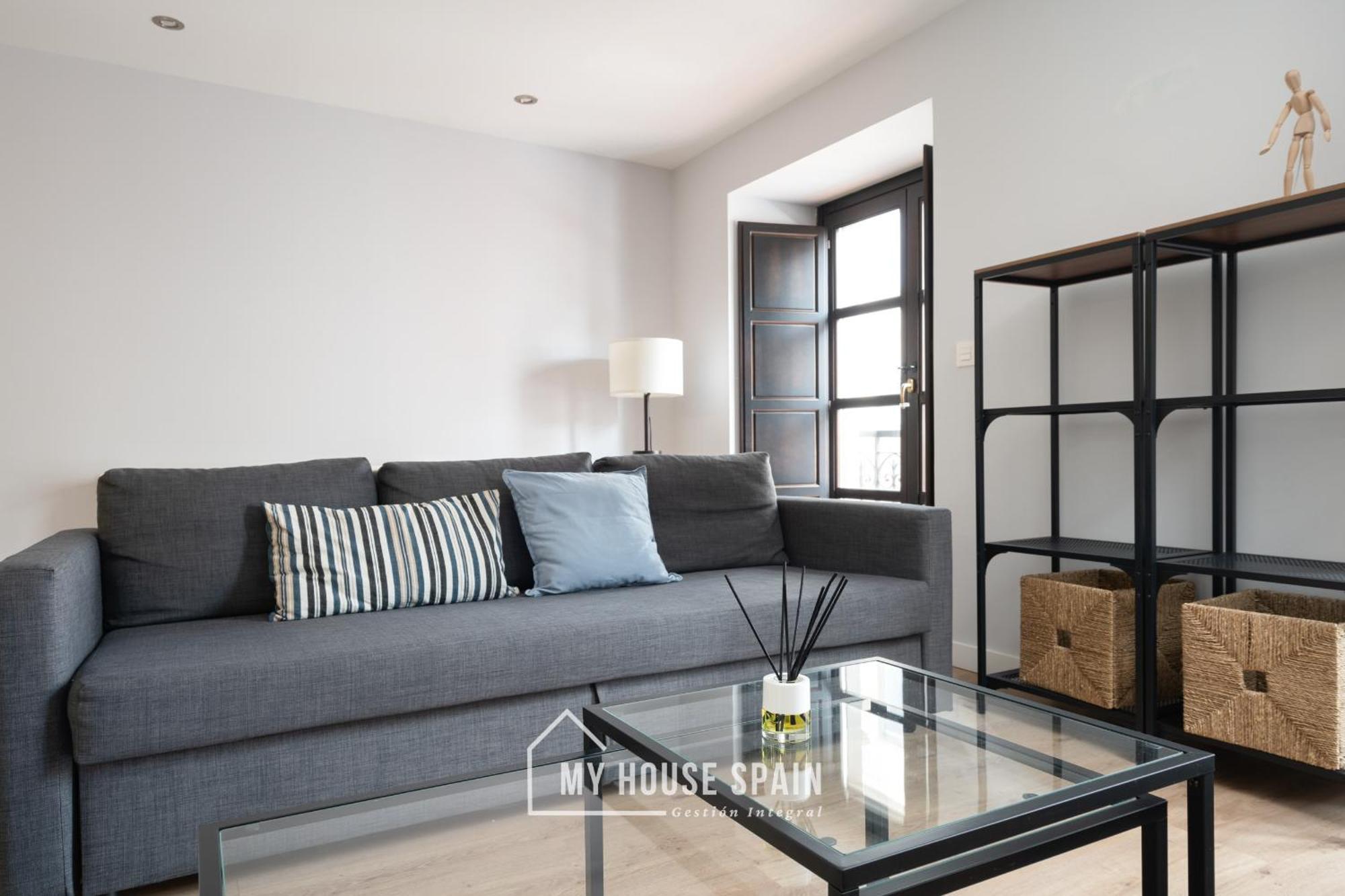 Myhousespain - Nuevo Apartamento En El Centro 기욘 외부 사진